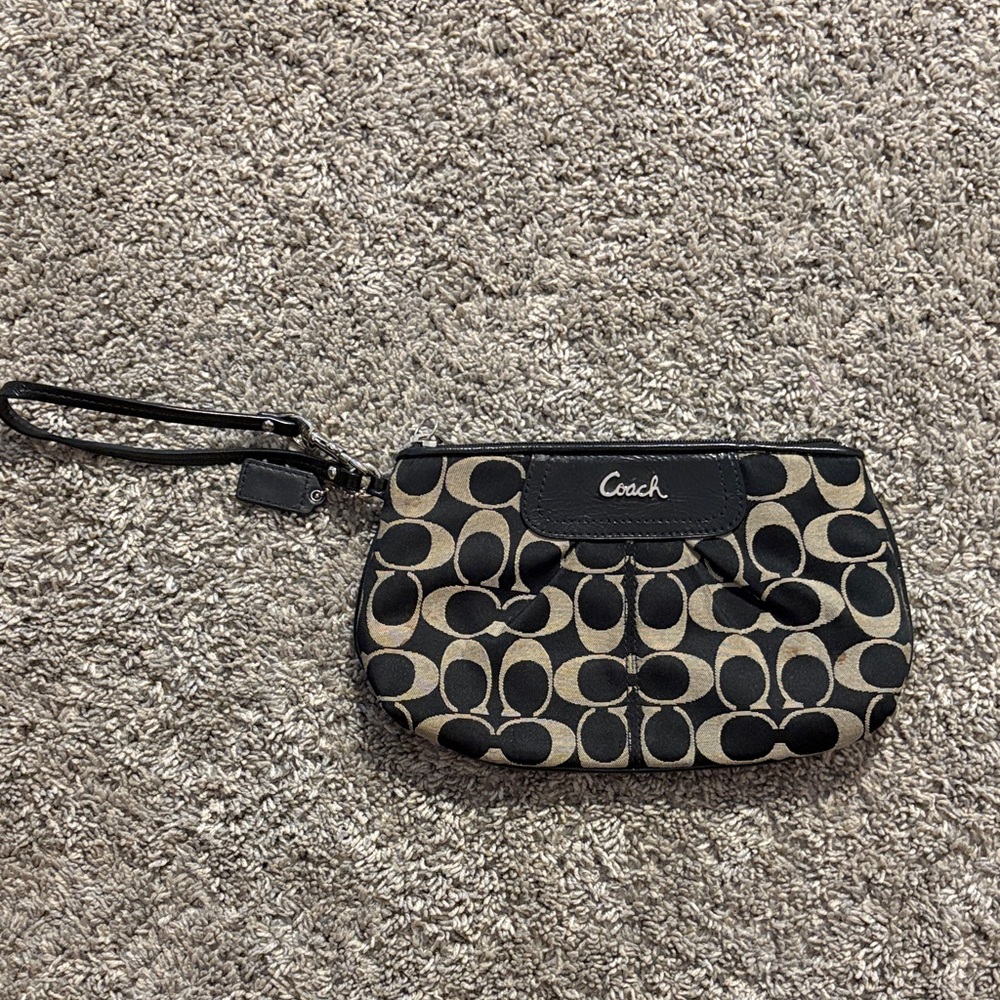 Coach Signature Black and Tan Wristlet